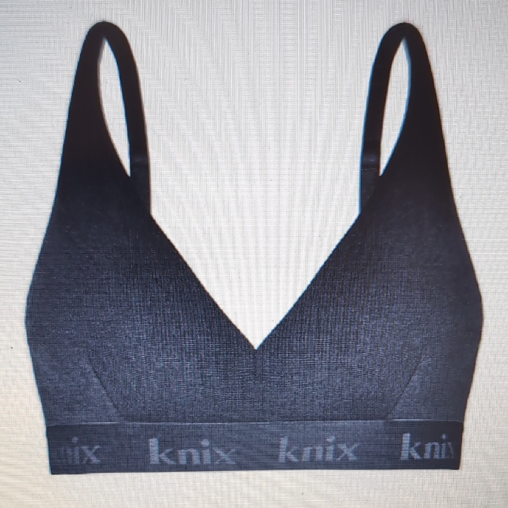 Knix Black Seamless Bra